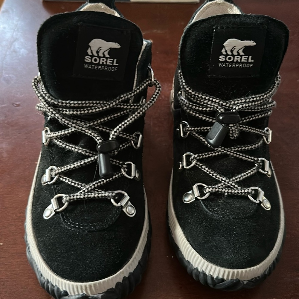 Sorel kids boots